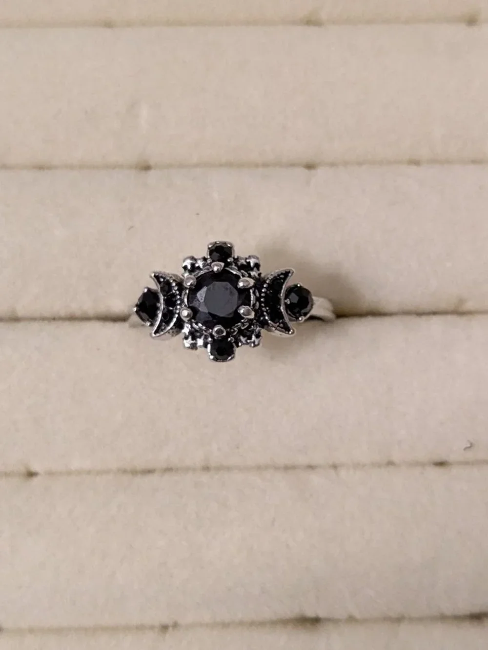 New!  Size 10.5 Mystical Moon Black Stone Ring